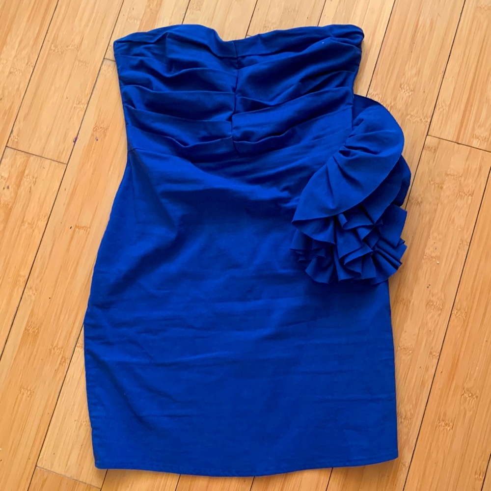 Zara - size M - blue dress with appliqué flower